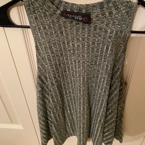 Green cropped tank top